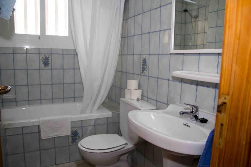 Apartamentos Charlys Can Picafort Can Picafort  Exterior foto