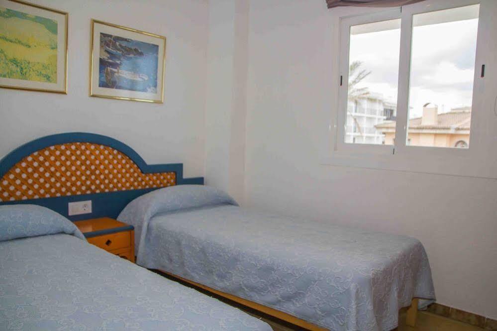 Apartamentos Charlys Can Picafort Can Picafort  Exterior foto